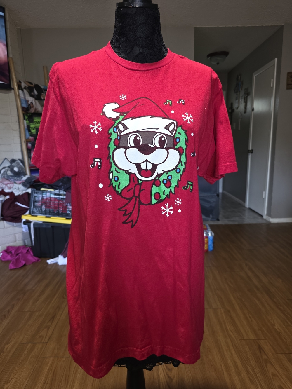 Red Holiday Cartoon Wreath Short Sleeve Tee